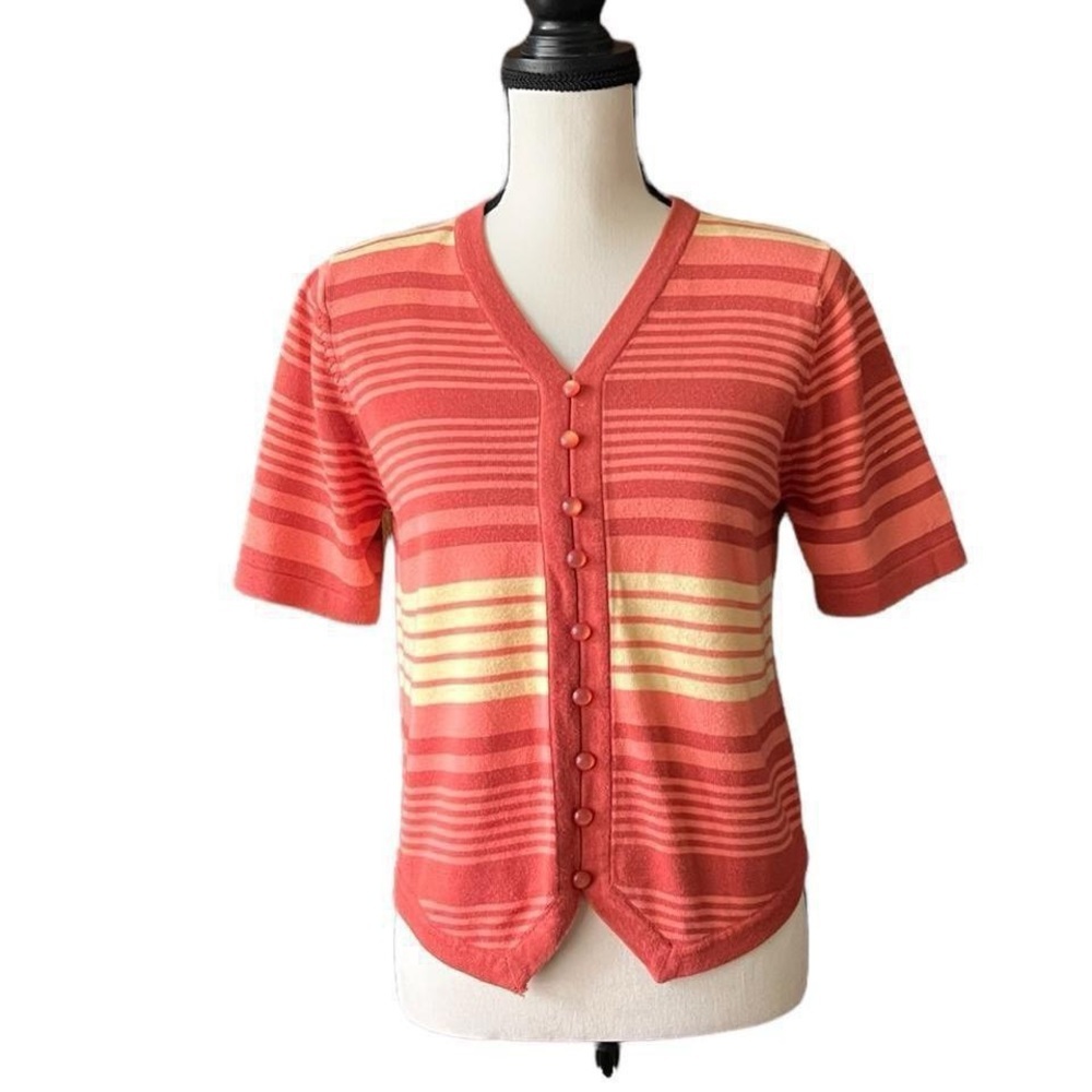 Vintage 90’s Sherbert color short sweater cardigan. Size Medium